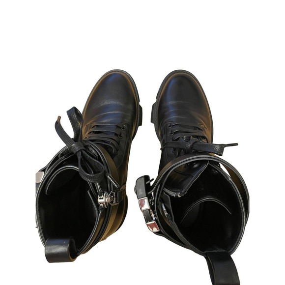 NEW Givenchy Terra 4G Buckle Combat Boot Women Size 10B Lug Sole Black Leather - Picture 7 of 14